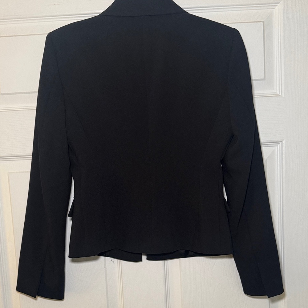 Zara Black Zip-Front Blazer with Shoulder Pads - Picture 10 of 15